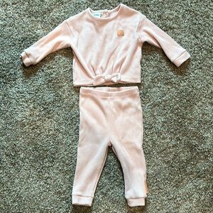 Infant girls Calvin Klein set